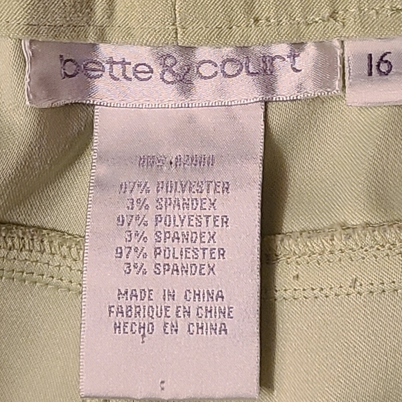 Bette & Court size 16 lime green capri pants - Picture 9 of 9